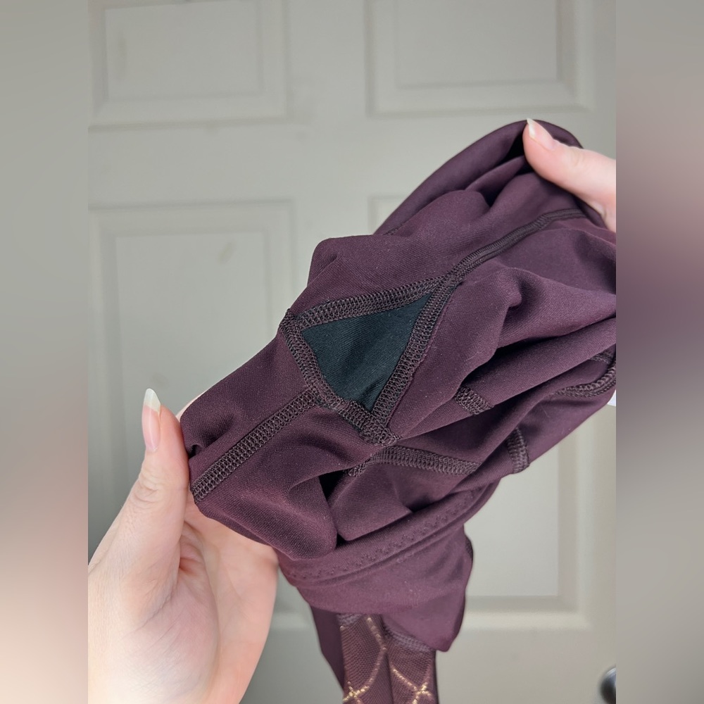 Victoria’s Secret Victoria Sport Maroon & Gold Knockout Tight Leggings NWT - Picture 8 of 11